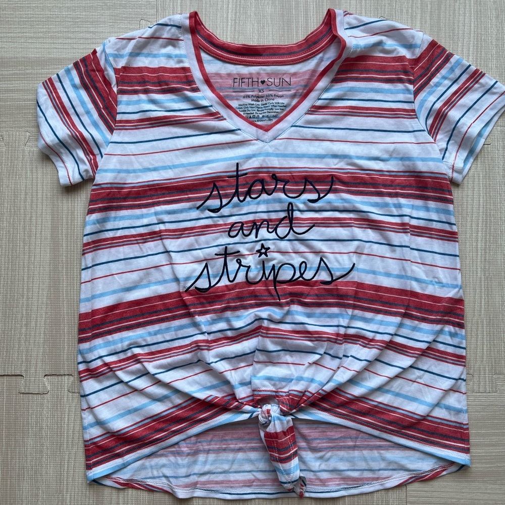 NWOT Fifth Sun Kids Striped Red and White T-Shirt size xs